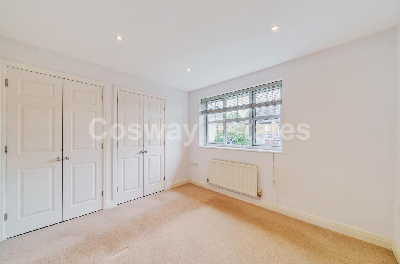 Honiton Gardens, Mill Hill